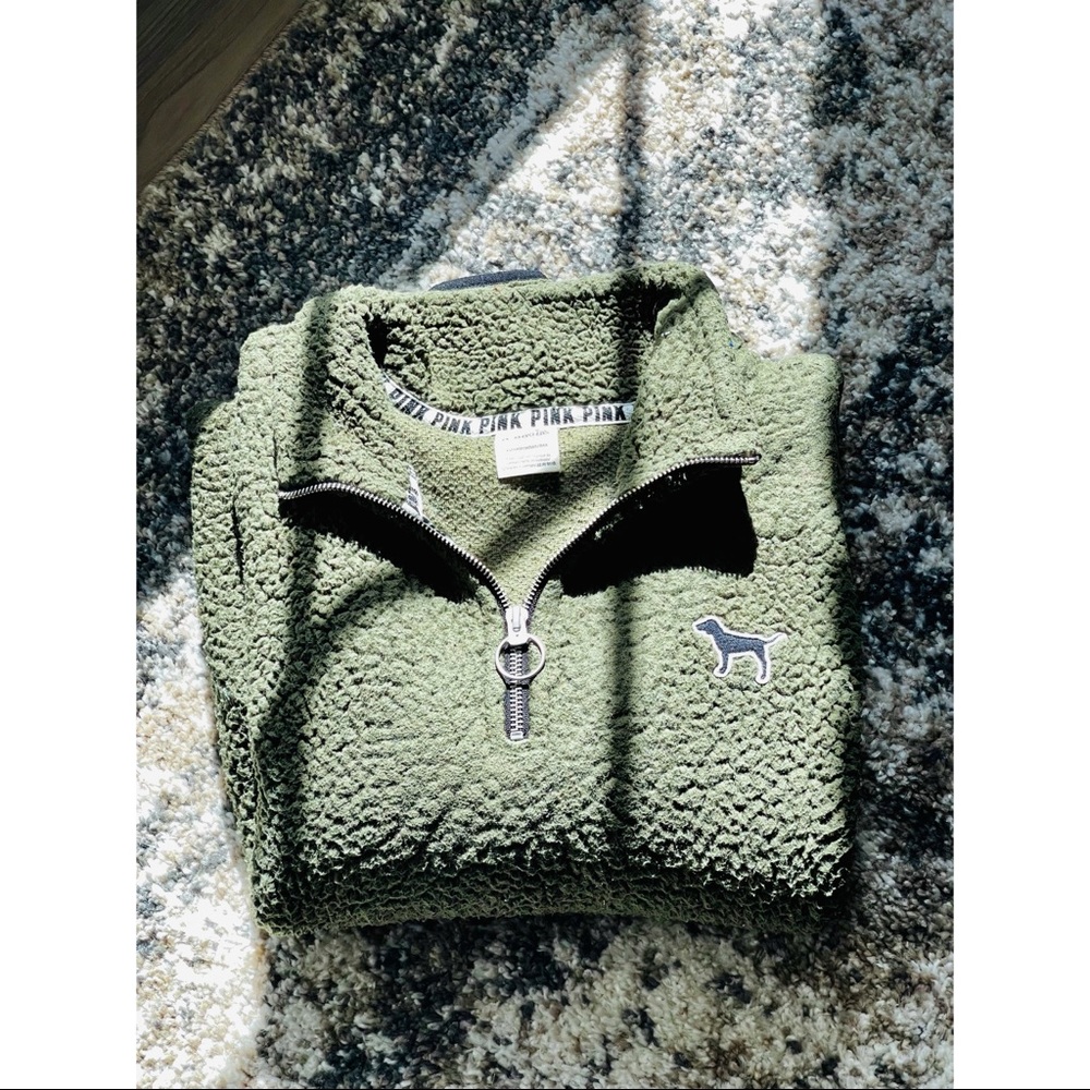 Victoria’s Secret PINK Sherpa Pullover